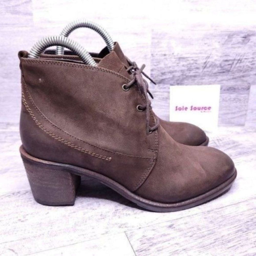 Barney's New York Leather Italian Heeled Oxford Boot Brown sz 36 Women's sz 5.5